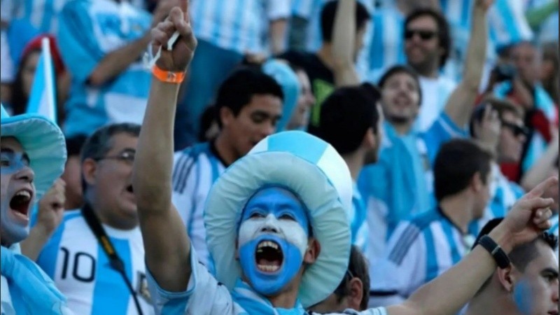 Canciones de cancha y sus insólitos orígenes.