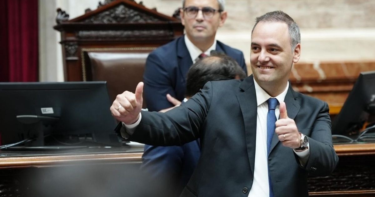 Manuel Adorni presentaría su declaración jurada poco antes de que se inicie el Mundial