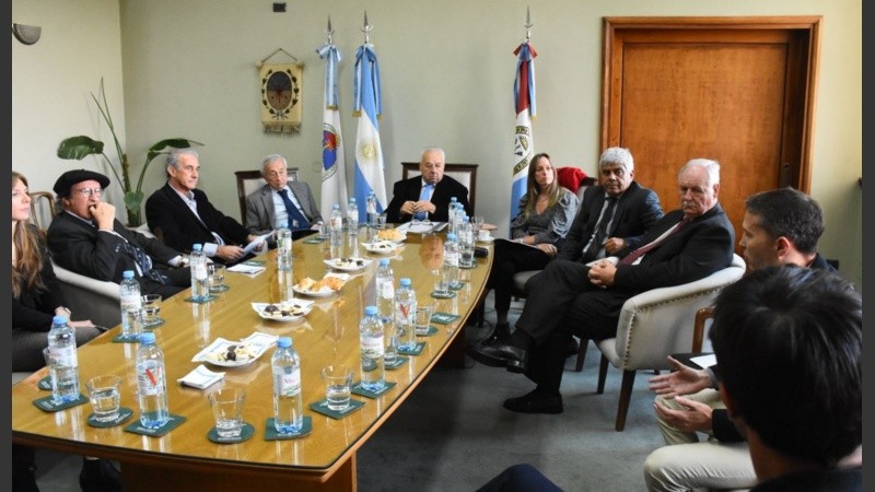 Los jueces de la Corte Suprema recibieron a una comitiva de empresarios locales