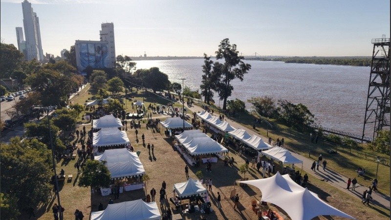 Fin de semana para pasear, comprar y aprender en el Biomercado de Rosario.