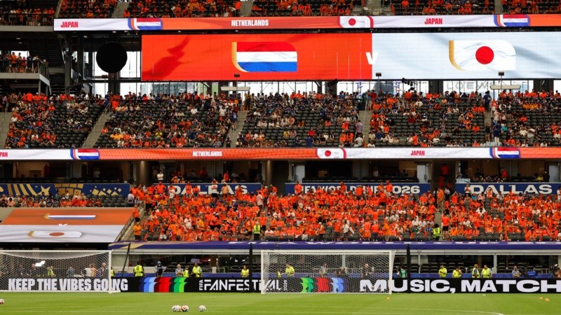 Países Bajos y Japón se miden en Dallas.