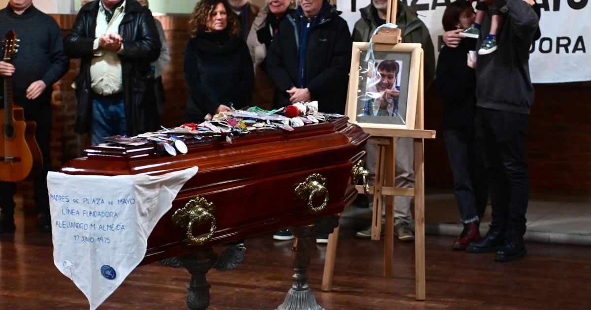 Emotional farewell to Taty Almeida, reference of the Mothers of Plaza de Mayo
