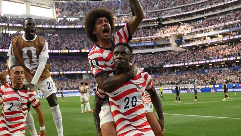 Tras un debut arrollador, Estados Unidos se medirá este viernes ante Australia.