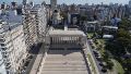 La vista hacia pasaje Juramento desde el mirador del Monumento.