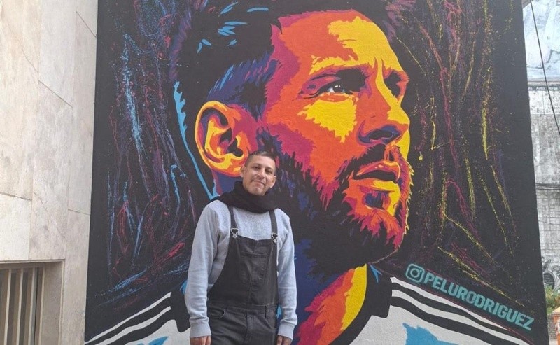 El artista urbano Pelu Rodríguez pintó un mural del capitán de la Selección en Buenos Aires al 600, a metros de la Municipalidad y la Catedral. (Foto:instagram @Pelurodriguez)&nbsp;