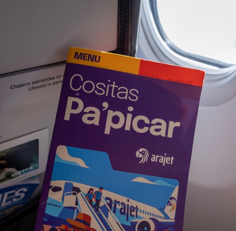&nbsp;El menú a bordo incluye combos con valores que van desde US$ 8 hasta US$ 19.