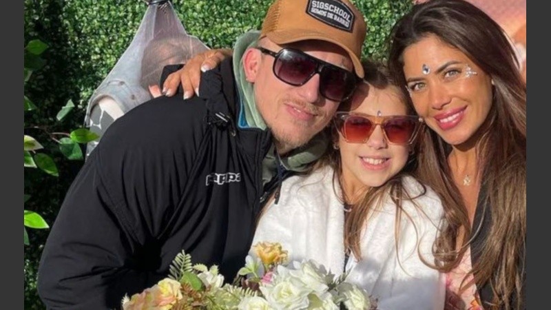 El cantante y la influencer tienen una hija en común.