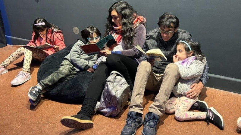 El encuentro es parte del ciclo Infancias cotidianas.