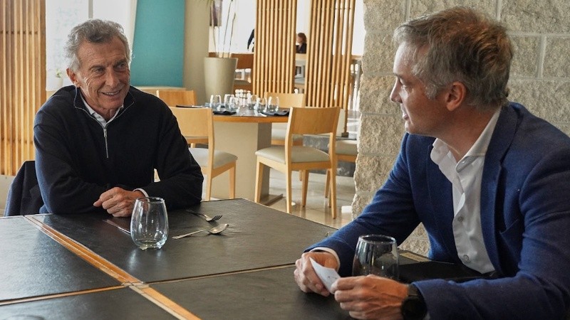 De Andreis junto a Mauricio Macri.