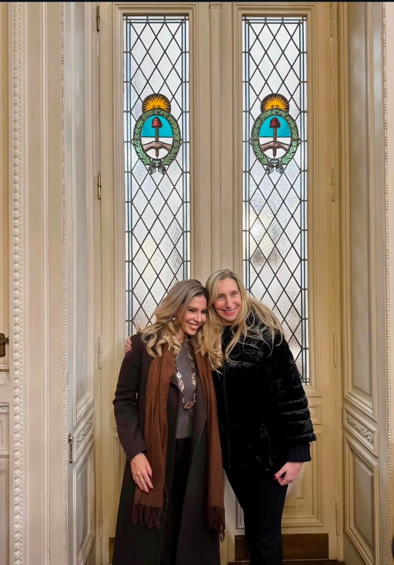&nbsp;Romina Diez y Karina Milei