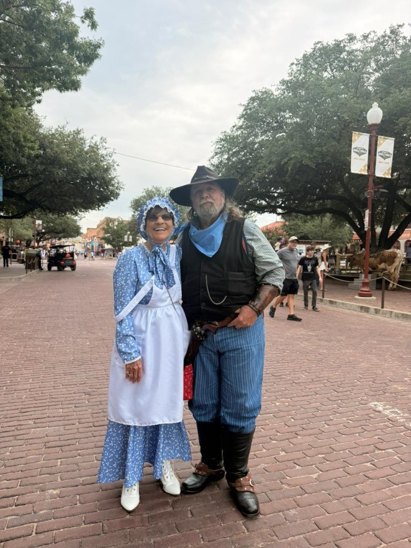 Dos habitantes típicos de Fort Worth (Rosario3)&nbsp;