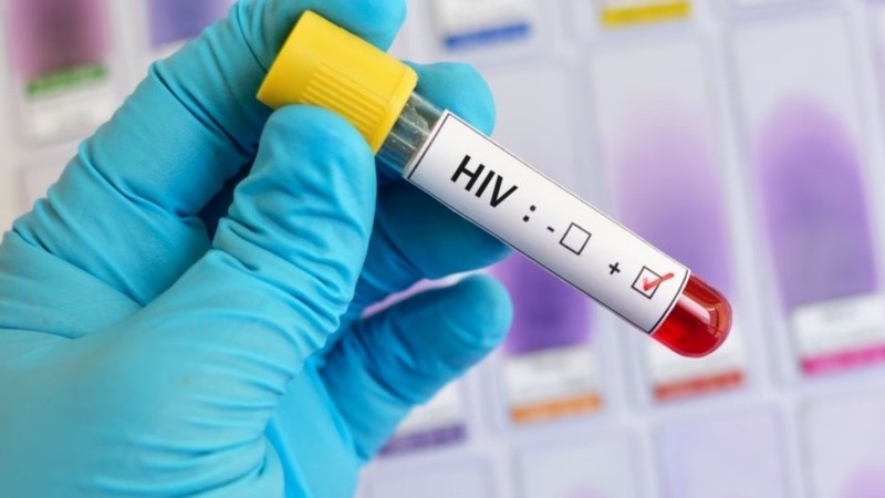 Especialistas advierten que detectar la infección a tiempo mejora la calidad de vida, reduce las muertes y evita nuevas transmisiones.