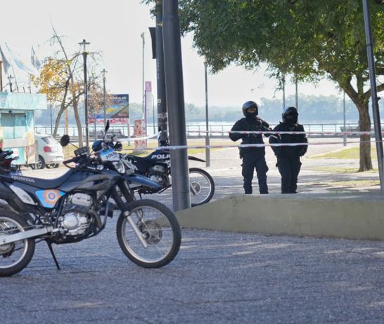 La Policía llegó al lugar pasadas las 10 de este lunes y constató el deceso.