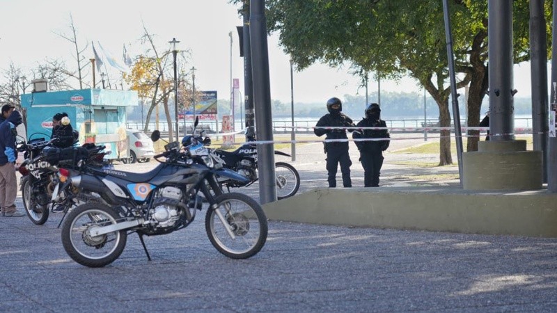 La Policía llegó al lugar pasadas las 10 de este lunes y constató el deceso.