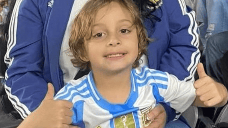 Buscan entre los escombros a un nene argentino desaparecido tras los terremotos en Venezuela.