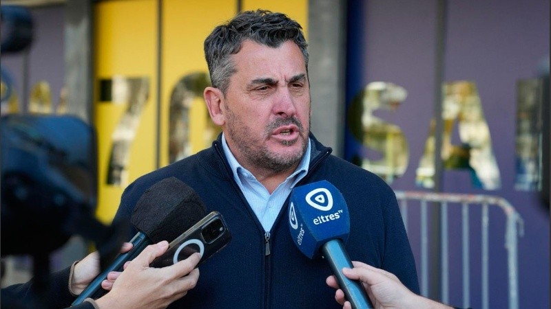 Gustavo Velazquez.