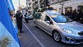 El cortejo del policía este martes rumbo al Cementerio Parque de Villa Gobernador Gálvez.