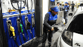 En una estación de servicio YPF cuesta 2.105 pesos el litro de nafta Súper.