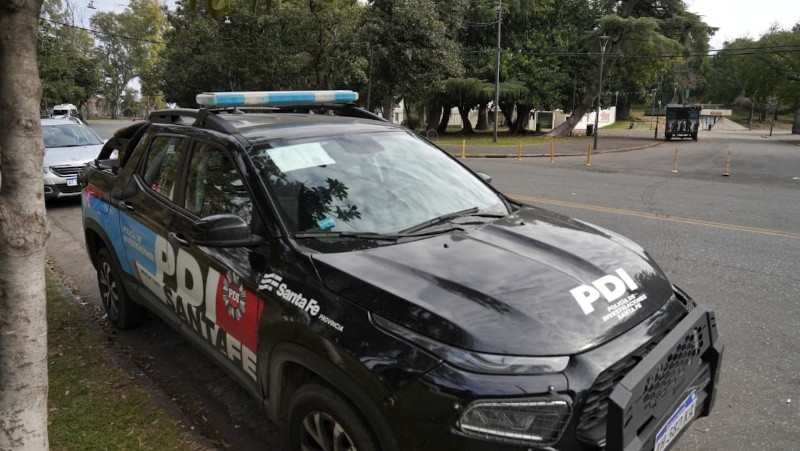&nbsp;La Policía realiza medidas en la zona del Parque Independencia por la búsqueda de paradero. (Foto: Alan Monzón/Rosario)