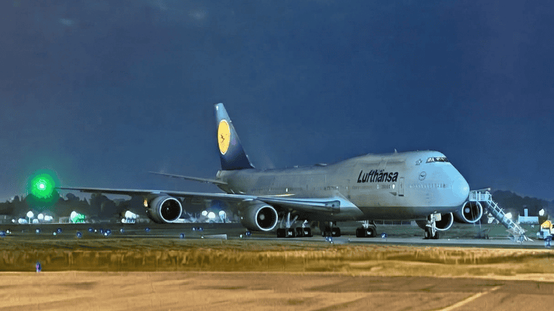 El vuelo LH510 de Lufthansa, procedente de Frankfurt, en Rosario.