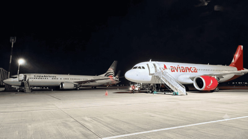 Tres aeronaves de Copa y una de Avianca también llegaron fuera de programa.