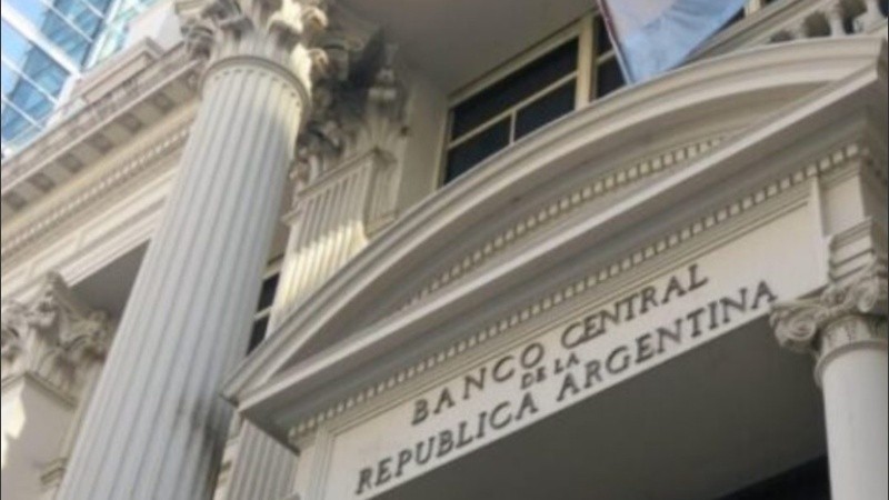 El BCRA confirmó que continuará implementando acciones orientadas a sostener el equilibrio macroeconómico y monetario alcanzado.