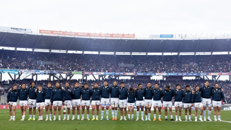 &nbsp;Los Pumas en el Kempes (prensa UAR).
