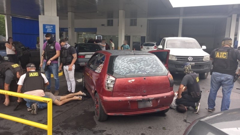 Alonso fue detenido en la YPF de Mendoza y Cullen.