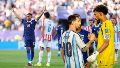 Mbappé, blanco favorito de la derecha xenófoba, y Messi con Vozinha, el arquero de Cabo Verde que reclamó porque s madre no había podido viajar a verlo.