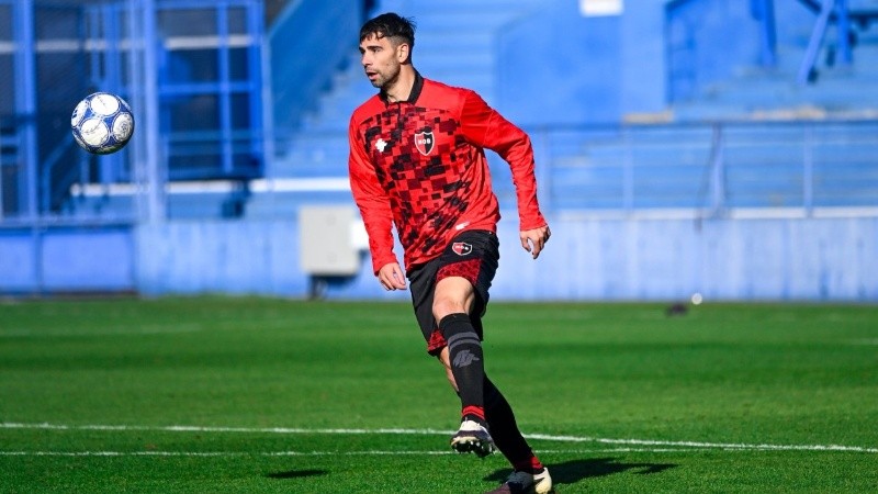 Lautaro Gianetti sumó minutos ante su ex equipo (NOB).