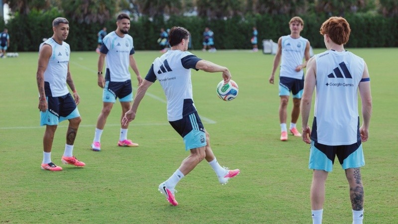 La selección vuelve a entrenarse este miércoles.