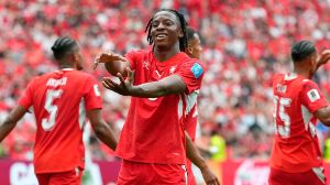 Johan Manzambi, la figura de Suiza, será baja para el partido ante Argentina.