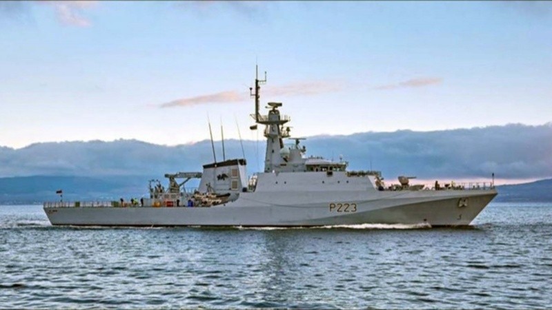 El HMS Medway en pruebas de mar en 2018.