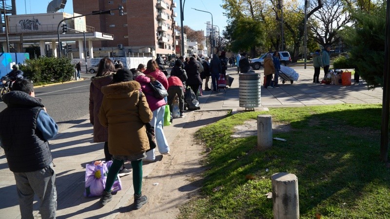 Se recibe plástico, papel, cartón, vidrio, latas y telgopor, limpios y secos.