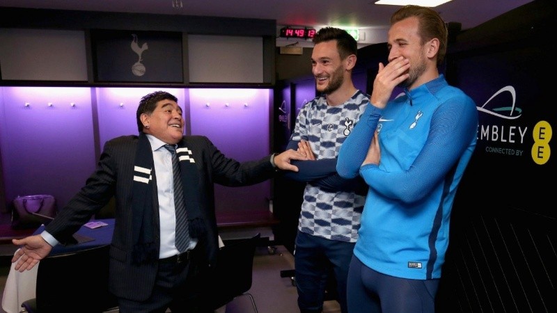 El encuentro entre Maradona y Harry Kane fue en 2017.