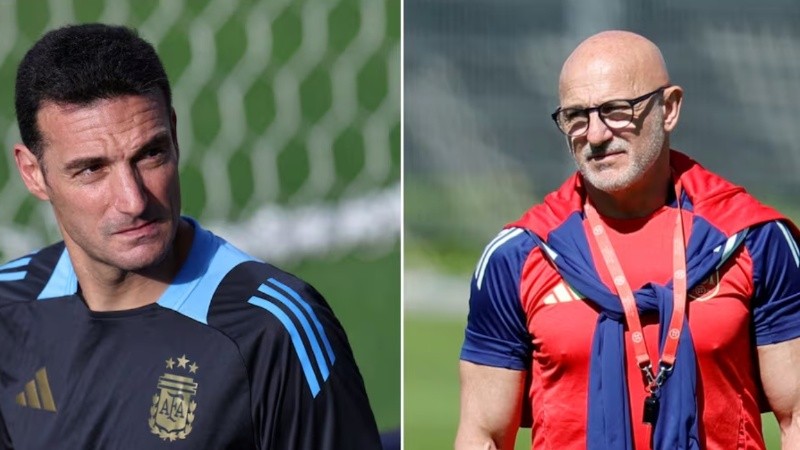 El entrenador español fue profesor de Scaloni en el curso de director técnico.