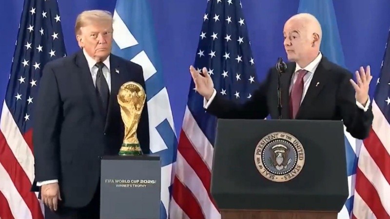 Donald Trump y Gianni Infantino este viernes en Nueva York. (EFE)&nbsp;