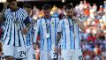 Con la medalla en el cuello, como corresponde, tras el esfuerzo y las emociones (EFE).