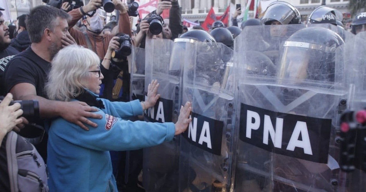 El Gobierno gastó 2.000 millones de pesos para reprimir jubilados durante 2025