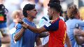 Roberto Ayala se cruzó con algunos jugadores de España tras la final del Mundial.