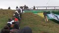 La protesta empezó cerca de las once de la mañana de este martes.