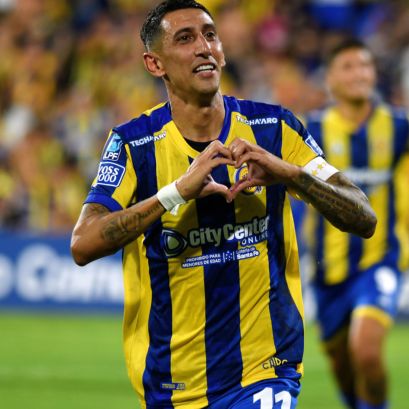 Di María vuelve a tener acción luego de las largas vacaciones (Carc).