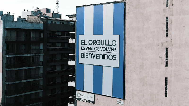Mensaje en medianera de Bahía Blanca, Buenos Aires.&nbsp;