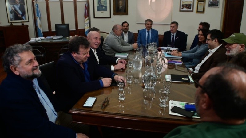 Los estatales al retomar la paritaria este año.