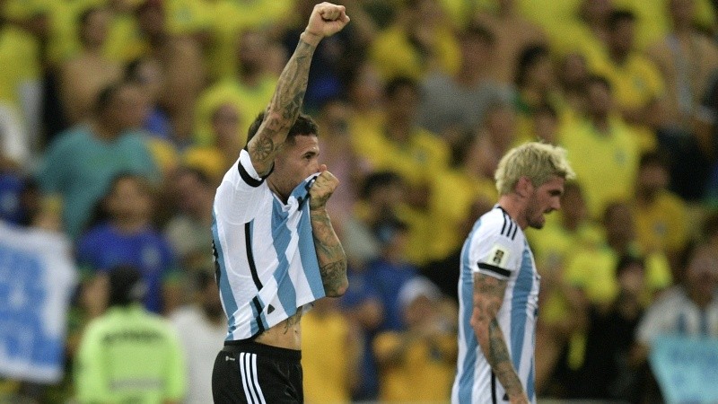 El futbolista despidió a su compañero