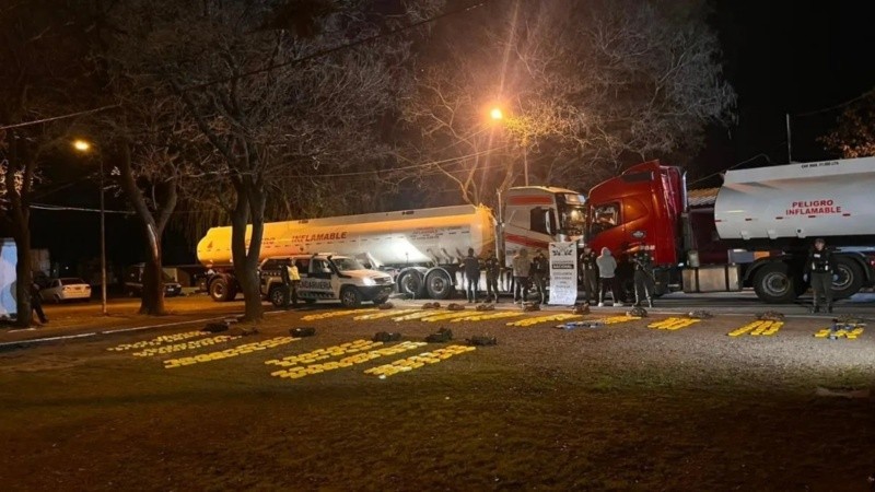 El fuerte olor del combustible dificulta la detección de la cocaína en camiones cisterna, dijeron los investigadores.&nbsp;