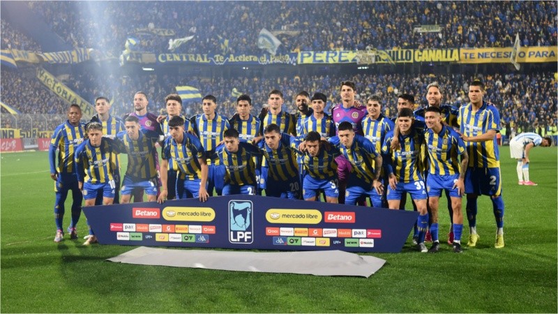El equipo de Central ante Racing.