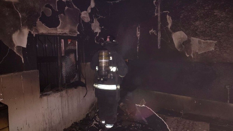 El incendio se desató en Quintana al 2800.