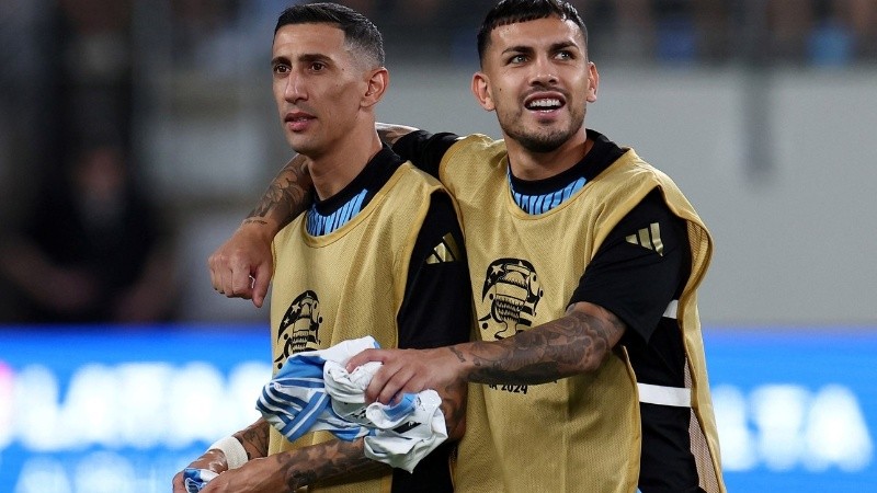 En la previa del partido entre Newell's y Boca, Leandro Paredes y Ángel Di María se reencontraron en Arroyo Seco.