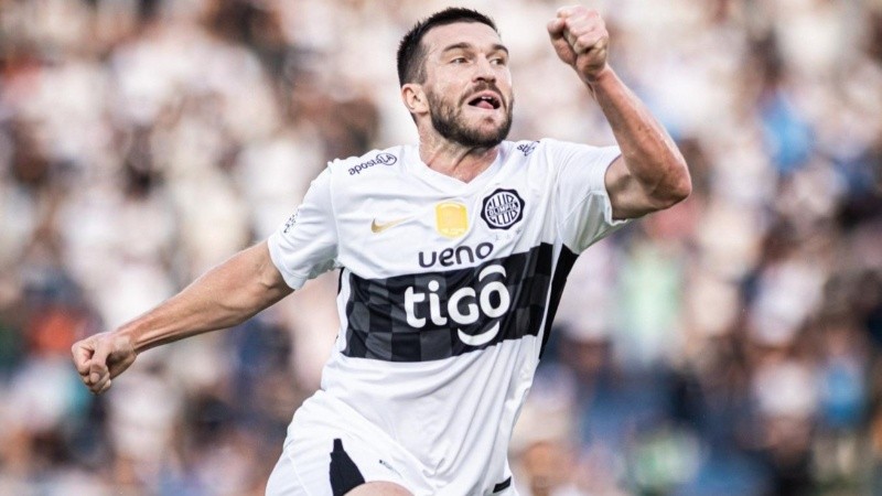 El jugador neozelandés Tim Payne. Foto El Gráfico